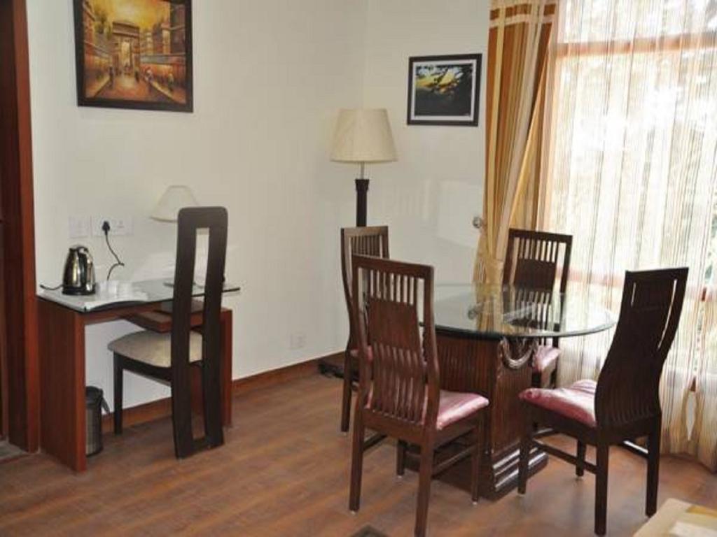 Hotel Southgate Shimla Esterno foto