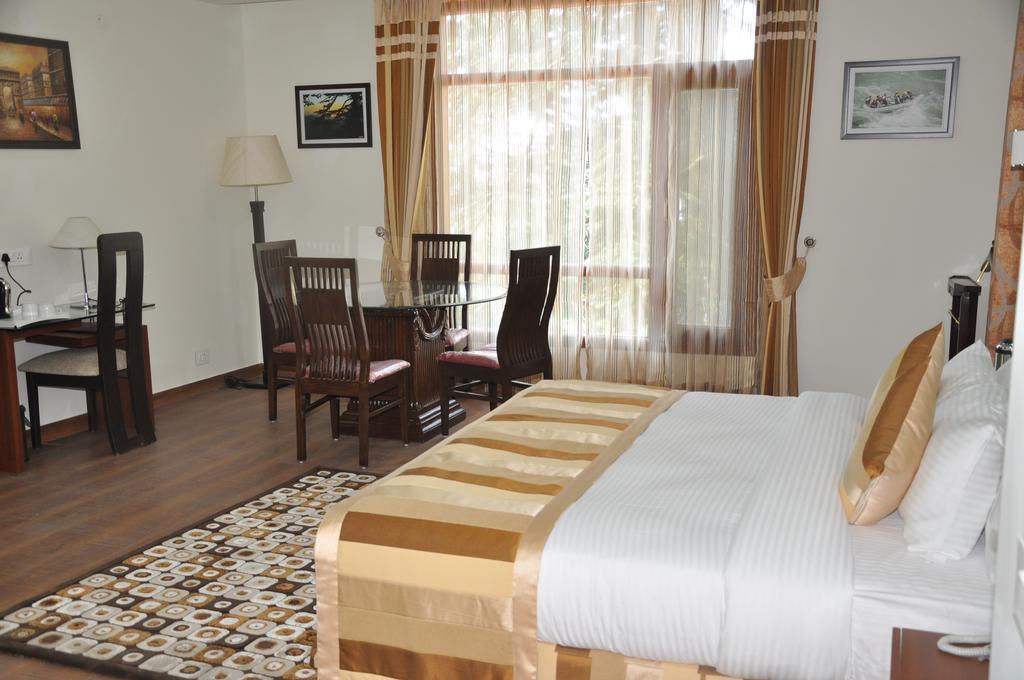 Hotel Southgate Shimla Esterno foto