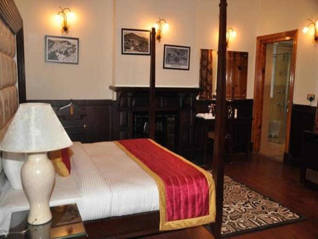 Hotel Southgate Shimla Esterno foto