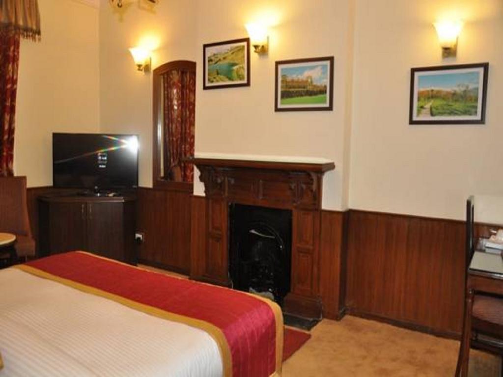 Hotel Southgate Shimla Esterno foto