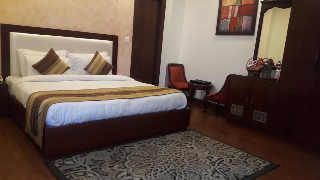 Hotel Southgate Shimla Esterno foto