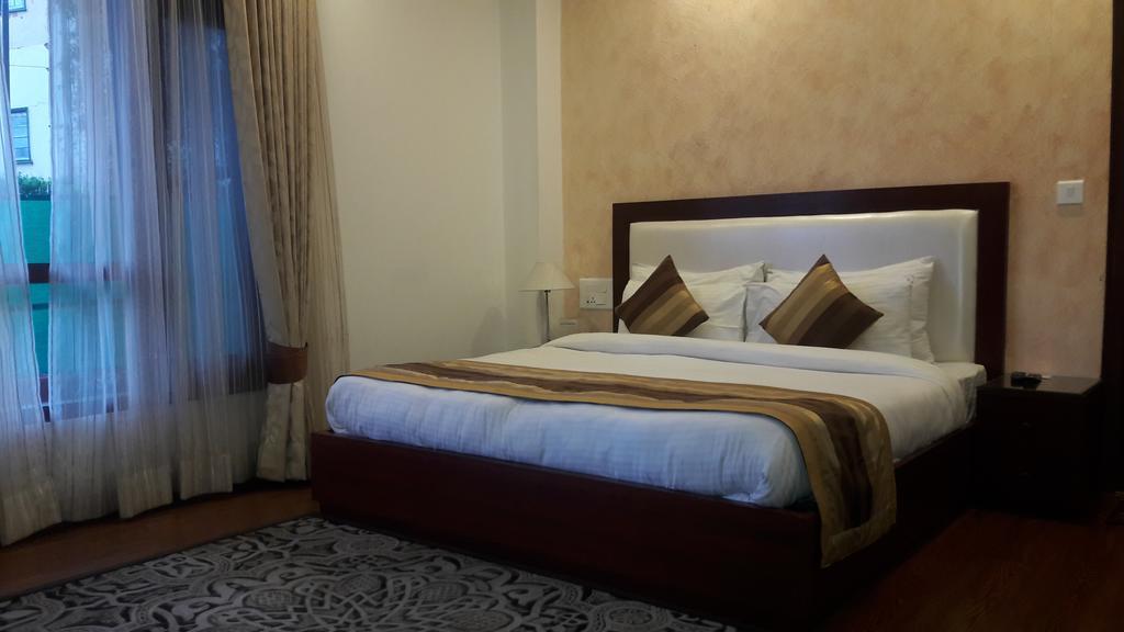 Hotel Southgate Shimla Esterno foto